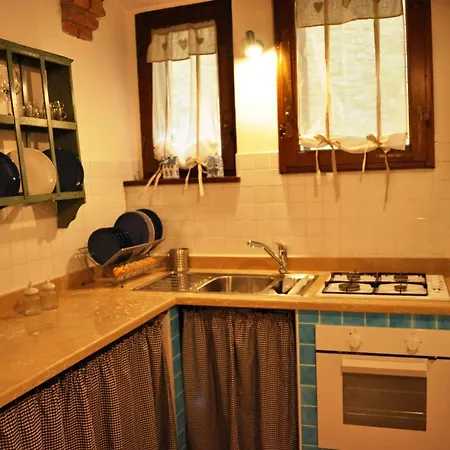 Casa Vacanze Vicolo Delle Rose Castelnuovo Berardenga